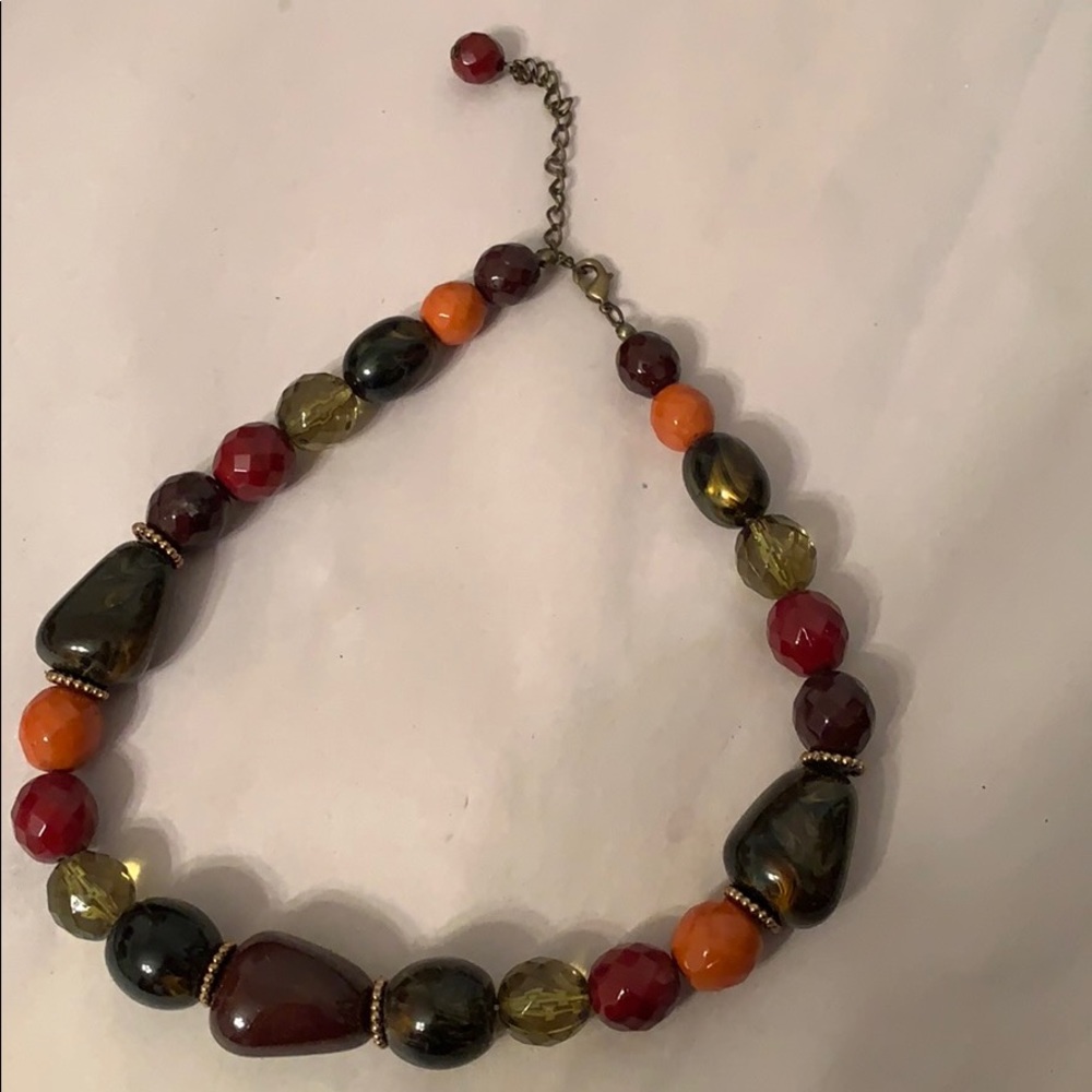Women’s adjustable bead necklace